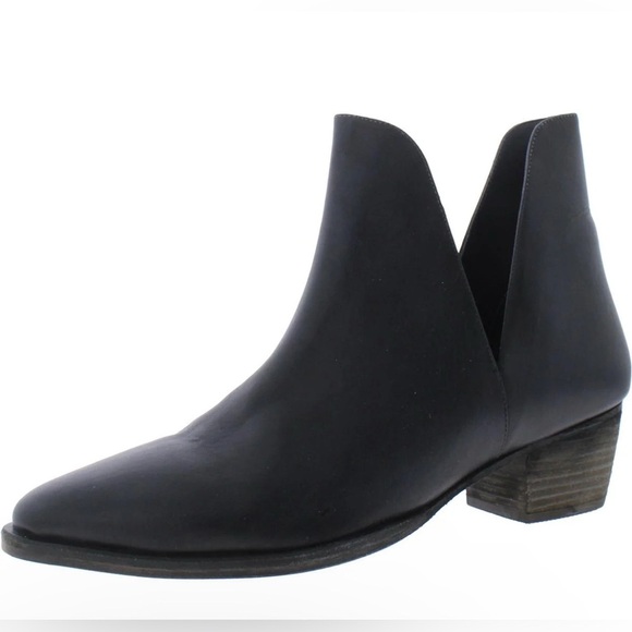 NEW Free People Charm Double V Ankle Bootie  Blue Leather Stacked Heel Size 39.5 - Picture 3 of 13